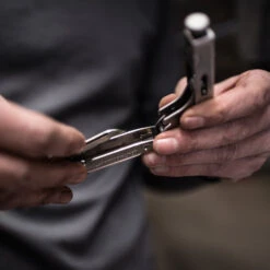 Leatherman Crunch Multi-Tool With Nylon Sheath 19 Leatherman Crunch Multi-Tool With Nylon Sheath -Professional Kitchen Tool Store LT68010201K Leatherman Crunch Opening Tools