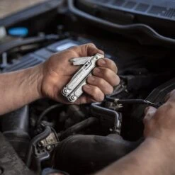 Leatherman FREE P4 Multipurpose Pliers With Nylon Sheath -Professional Kitchen Tool Store LT832640 Leatherman Free P4 Auto Work