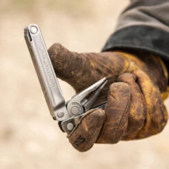 Leatherman Bond Multi-tool With Black Nylon Sheath -Professional Kitchen Tool Store LT832934 Leatherman Bond Multi Tool One Hand Opening