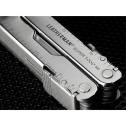 Leatherman Super Tool 300 Multi-Tool With Nylon Sheath 14 Leatherman Super Tool 300 Multi-Tool With Nylon Sheath -Professional Kitchen Tool Store st300 handle detailx1000