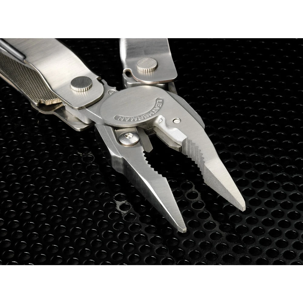 Leatherman Super Tool 300 Multi-Tool With Nylon Sheath 5 Leatherman Super Tool 300 Multi-Tool With Nylon Sheath - Image 3