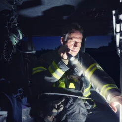 INOVA T5 Tactical LED Flashlight -Professional Kitchen Tool Store t5d 01 r7 f l50160 72rgb l